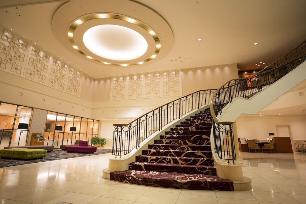 Hotel Grand Hills שיזוקה מראה חיצוני תמונה