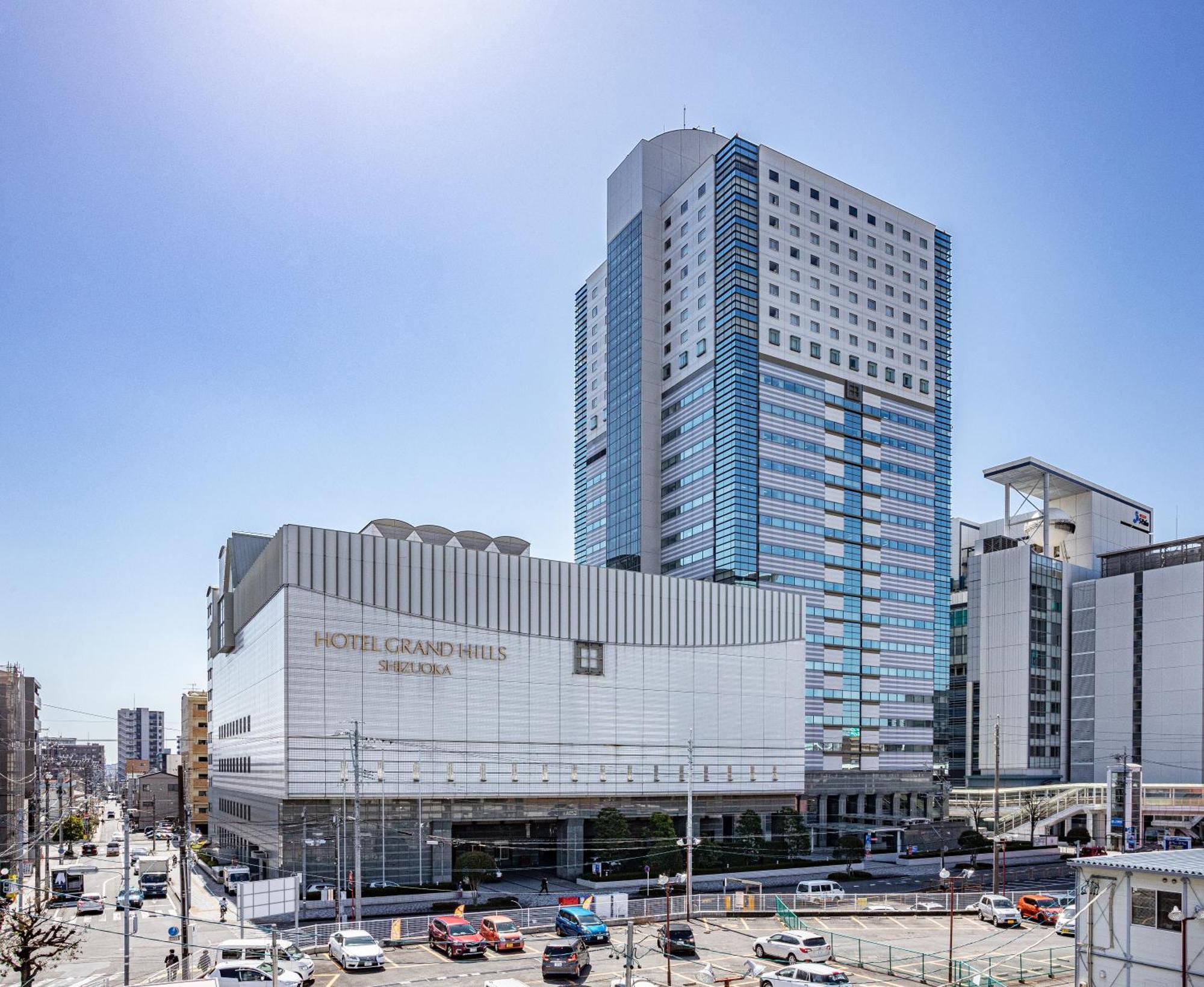 Hotel Grand Hills שיזוקה מראה חיצוני תמונה