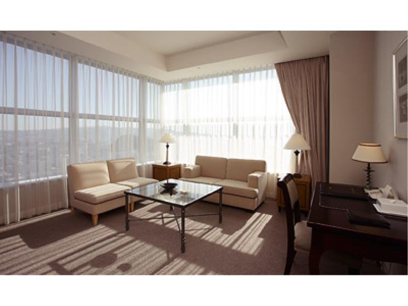Hotel Grand Hills שיזוקה מראה חיצוני תמונה