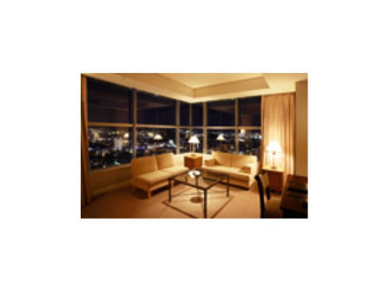 Hotel Grand Hills שיזוקה מראה חיצוני תמונה