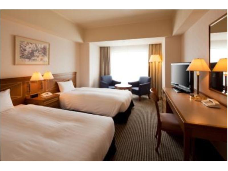 Hotel Grand Hills שיזוקה מראה חיצוני תמונה