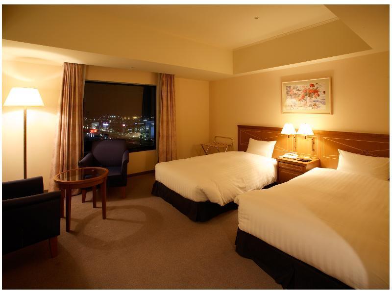 Hotel Grand Hills שיזוקה מראה חיצוני תמונה